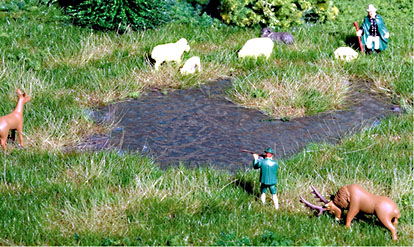NATURE PLUS MEADOW POND