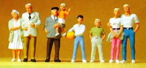 O-SCALE FAMILY GROUPS
