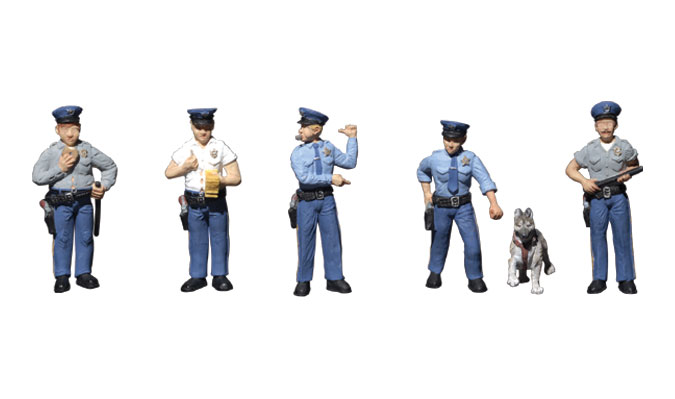 HO-SCALE POLICEMAN