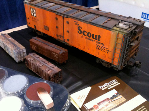 PanPastel 30702 Weathering Effects Greys, Grime & Soot 7 Color Kit for  Hobby & Modeling Ultra Soft Artist Pastel w/Sofft Tools & Palette Tray