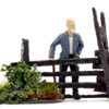 CEDAR FENCE WITH GREENERY