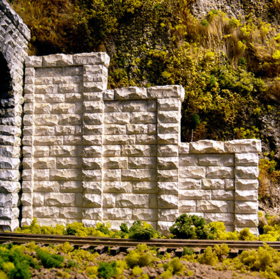 HO CUT STONE STEPPED WING ABUTMENT