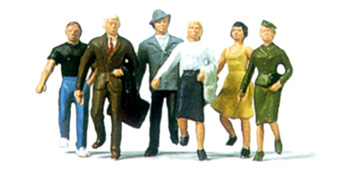 HO-SCALE PASSENGERS DESCENDING STAIRS