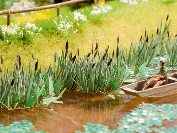 HO LASER-CUT MINI REEDS AND CATTAILS/16 PLANTS