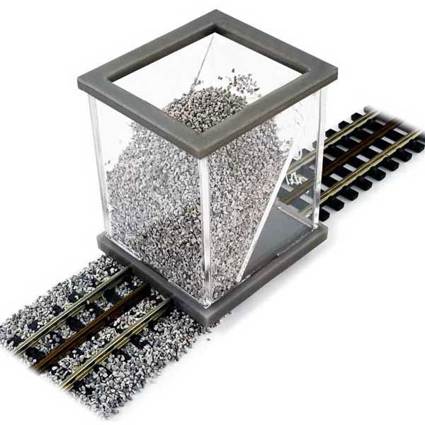 3-RAIL O-GAUGE  BALLAST SPREADER