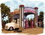 O-SCALE SHADY GROVE TEXACO STATION