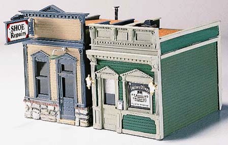 HO-SCALE DOCTOR'S OFFICE/SHOE REPAIR